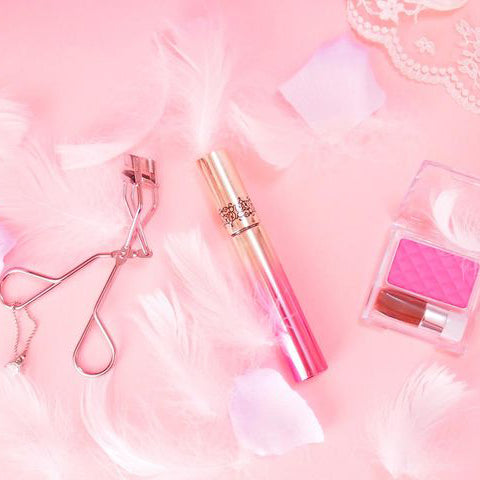 知っておきたい!カラコンの選び方の基本とは?【カラコン初心者向け】