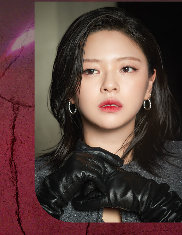 ジェンダーレスローズ(Genderless Rose)を装用したTwice Jeongyeon(トゥワイス ジョンヨン)の画像  | スウィートワンマンス ガールクラッシュ Sweet 1 Month Girlcrush monthly カラコン カラーコンタクト
