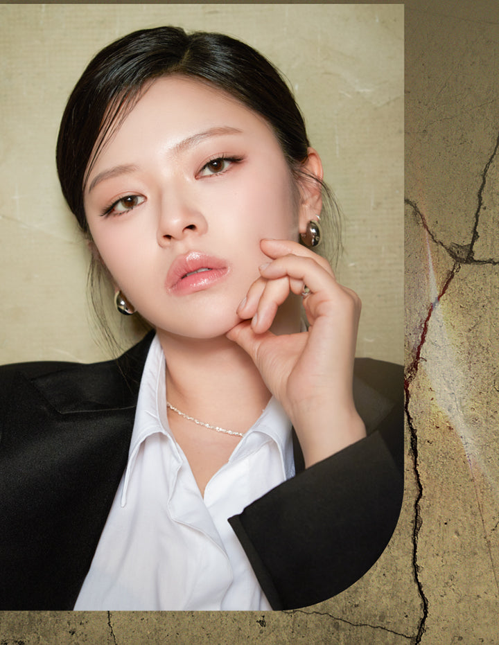 パールオーロラ(Pearl Aurora)を装用したTwice Jeongyeon(トゥワイス ジョンヨン)の画像  | スウィートワンマンス ガールクラッシュ Sweet 1 Month Girlcrush monthly カラコン カラーコンタクト
