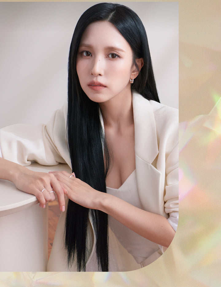 カシミヤベージュ(Cashmere Beige)を装用したTwice Mina(トゥワイス ミナ)の画像 | スウィートワンマンス メビラージュ Sweet 1Month Mevilage Monthly カラコン カラーコンタクト
