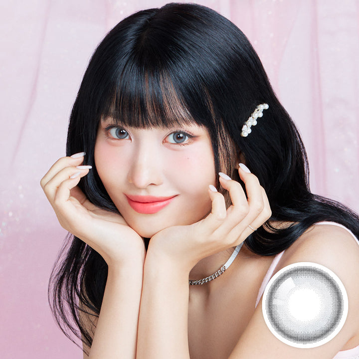 MOMO(モモ) イメージモデル 、グレーのカラコン – カラコン通販ミュー