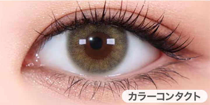 ピュアブリーズハーフグレーの装用写真|エイケーエムエーバイレンズミー(AKMA BY LENSME)コンタクトレンズ