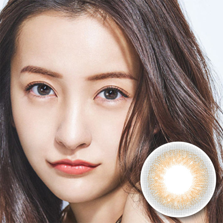 ライトブラウンのモデル画像|シークレットキャンディーマジックワンデー(SECRET CANDYMAGIC 1day) コンタクトレンズ